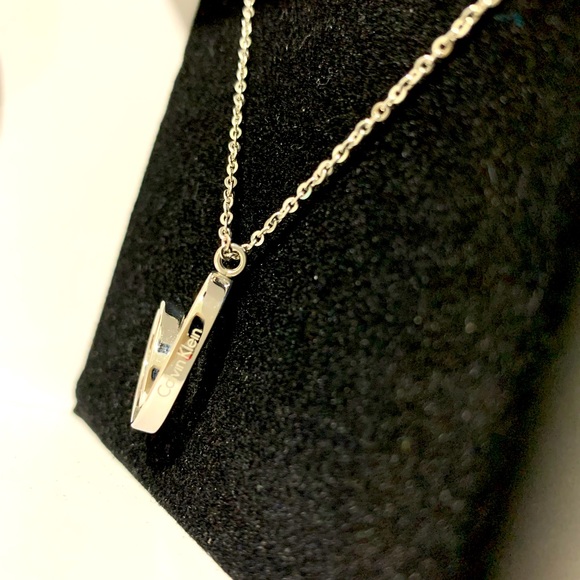 Calvin Klein Necklace - Picture 4 of 5